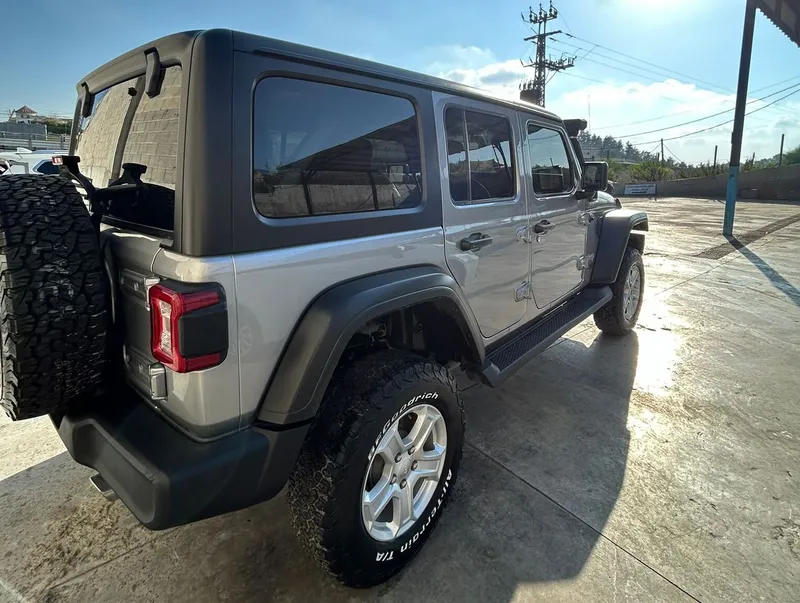 Jeep Wrangler 2nd hand, 2021, private hand