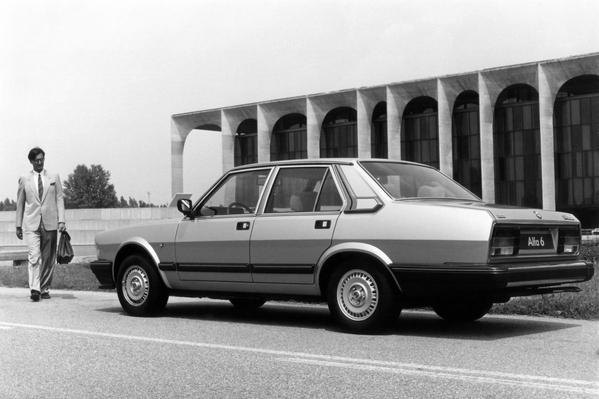 Alfa Romeo 6 1979. Carrosserie, extérieur. Berline, 1 génération