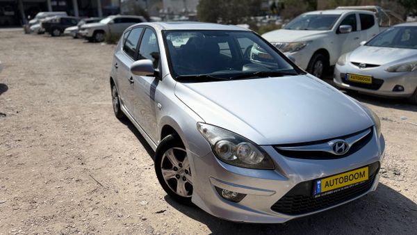 Hyundai i30 с пробегом, 2010, частная рука
