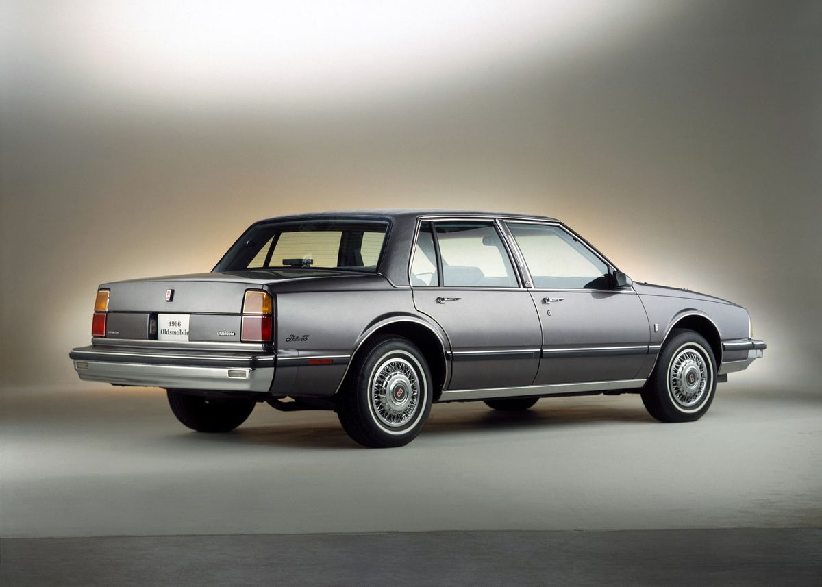 Oldsmobile Delta 88 1986. Bodywork, Exterior. Sedan, 9 generation