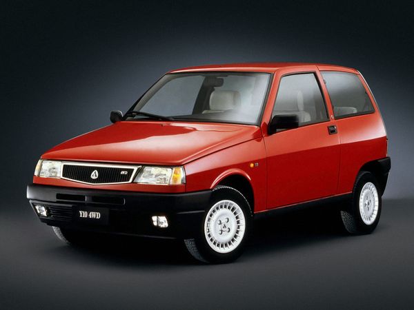אוטוביאנקי Y10 ‏1992. מרכב, צורה. מיני 3 דלתות, 3 דור