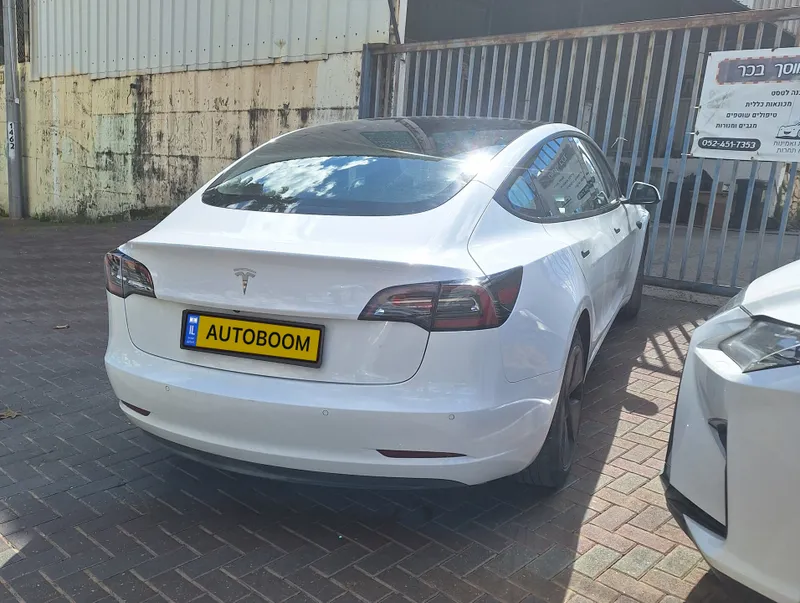 Tesla Model 3 с пробегом, 2021, частная