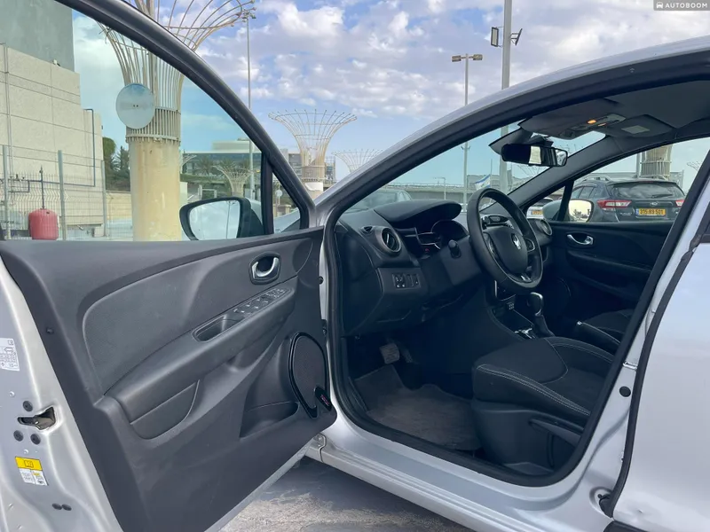 Renault Clio 2nd hand, 2019, private