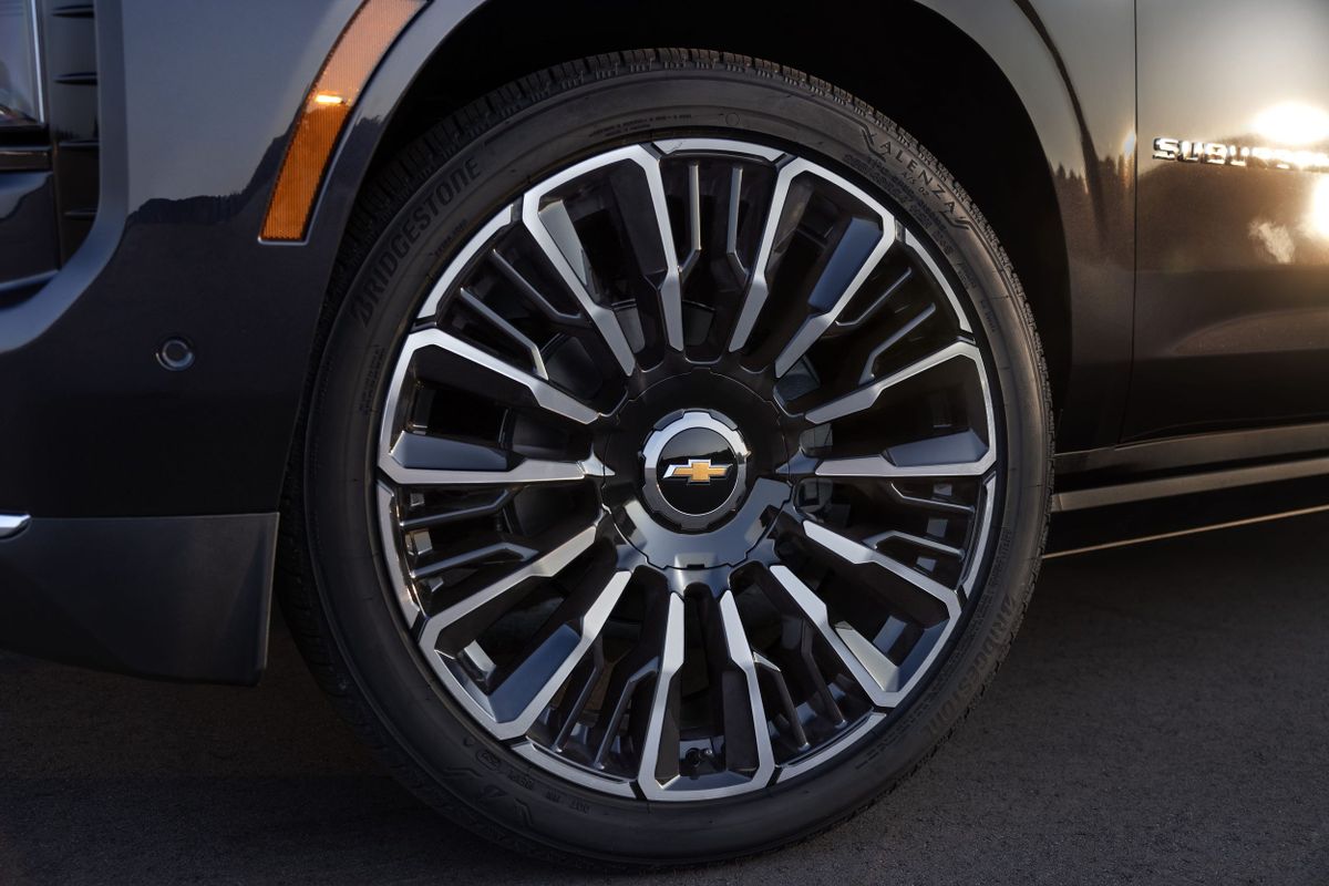 Chevrolet Suburban 2023. Wheels. SUV 5-doors, 12 generation, restyling 1