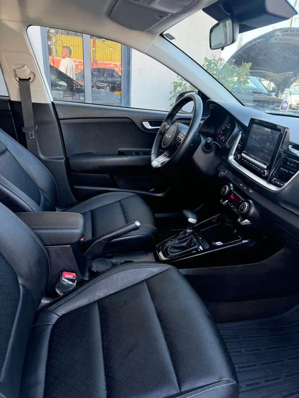 Kia Stonic с пробегом, 2023, частная рука