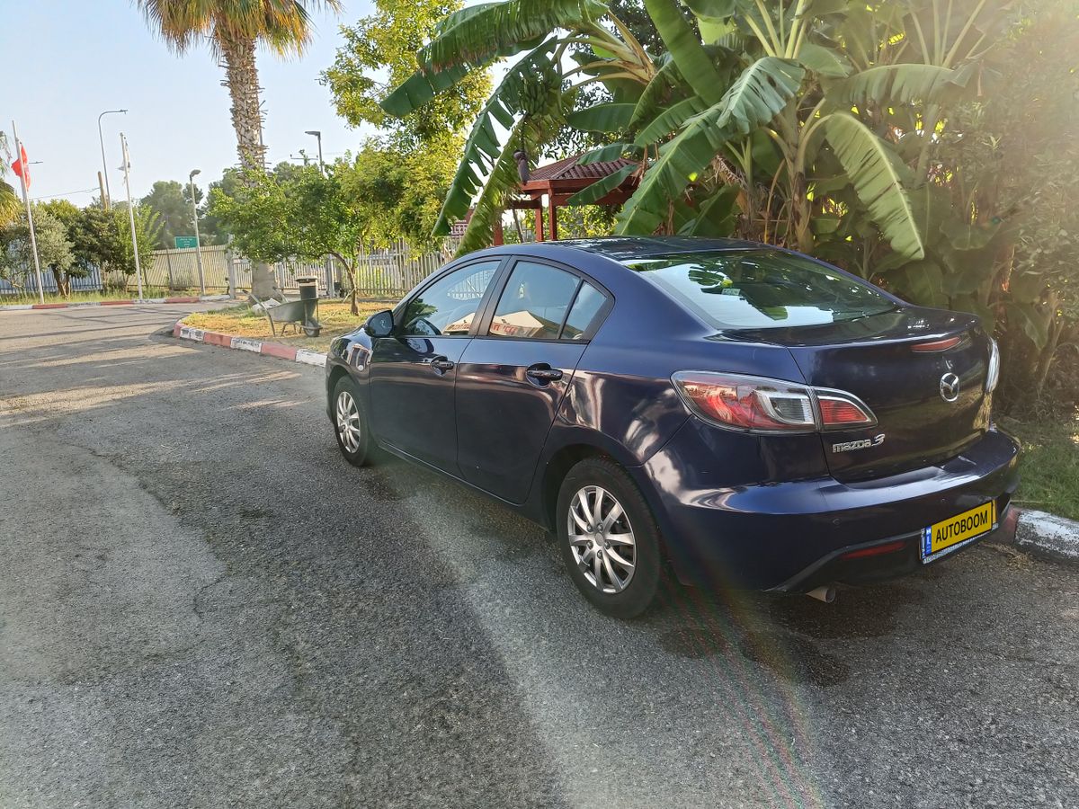 Mazda 3 2nd hand, 2011, private hand