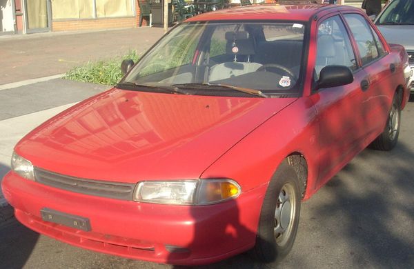 Dodge Colt 1992. Carrosserie, extérieur. Berline, 7 génération