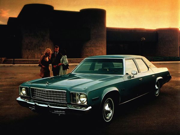 Plymouth Fury 1975. Bodywork, Exterior. Sedan, 7 generation