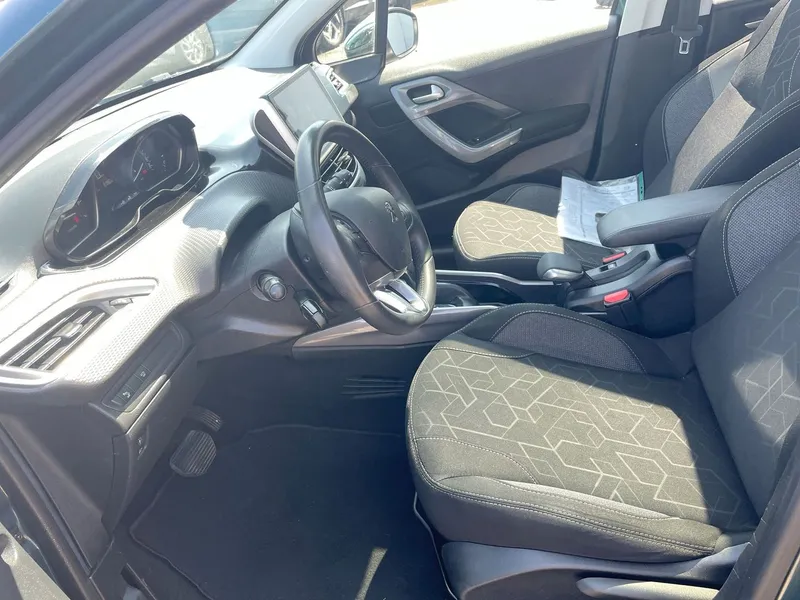 Peugeot 2008 2nd hand, 2018, private hand
