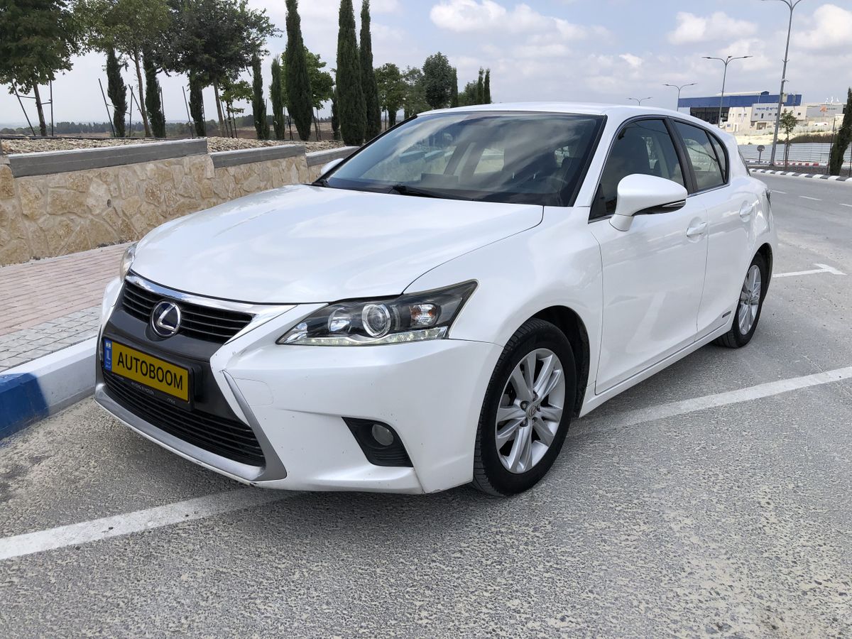 Lexus CT с пробегом, 2015, частная рука