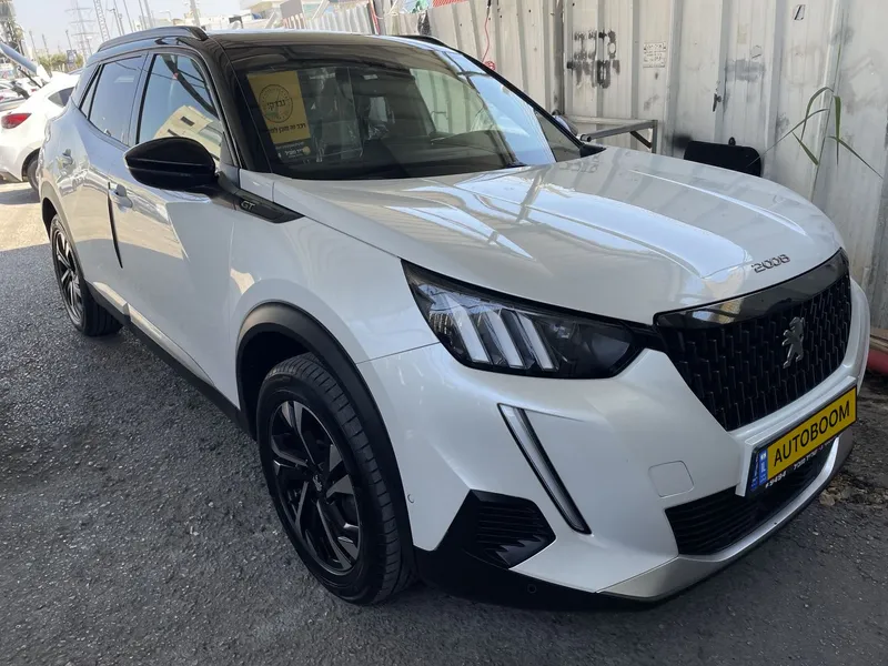 Peugeot 2008 2nd hand, 2023