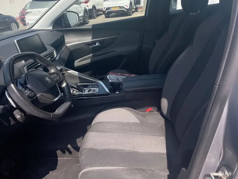 Peugeot 3008 2nd hand, 2021, private hand