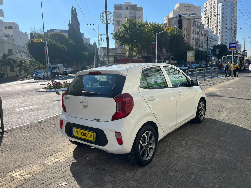 Kia Picanto 2nd hand, 2022, private hand