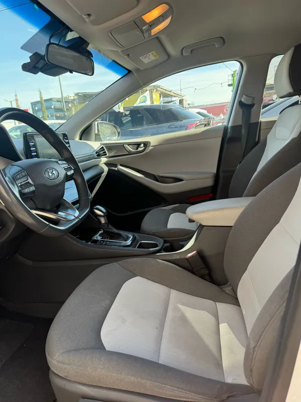 Hyundai IONIQ с пробегом, 2020, частная рука