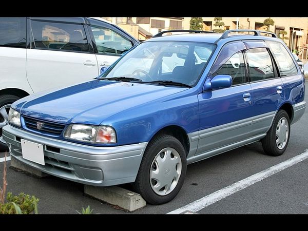 Nissan Wingroad 1996. Carrosserie, extérieur. Break 5-portes, 1 génération