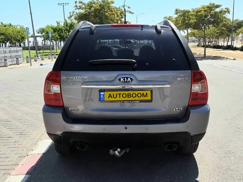 Kia Sportage с пробегом, 2010