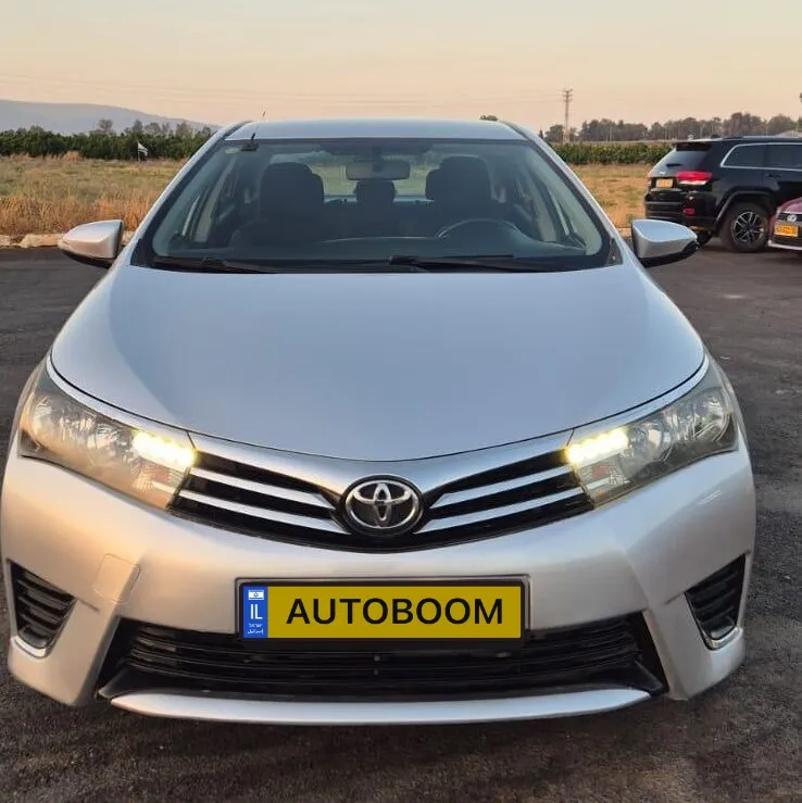 Toyota Corolla 2ème main, 2014