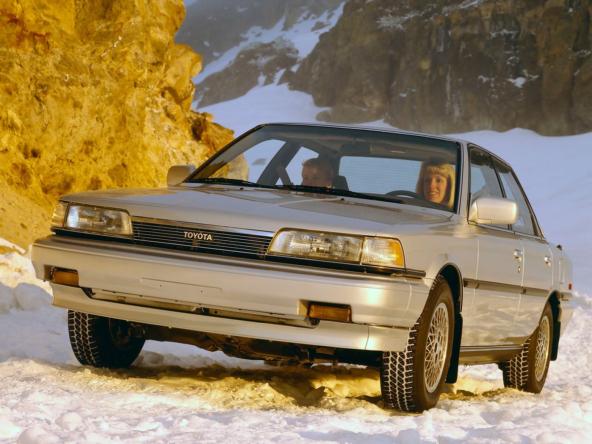 Тойота Камри 1986. Кузов, экстерьер. Седан, 2 поколение