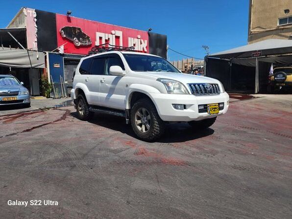 Toyota Land Cruiser 2nd hand, 2004, private hand