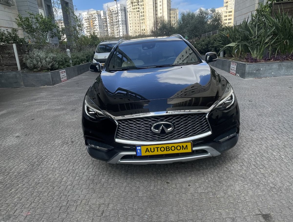 Infiniti QX30 2nd hand, 2019, private hand
