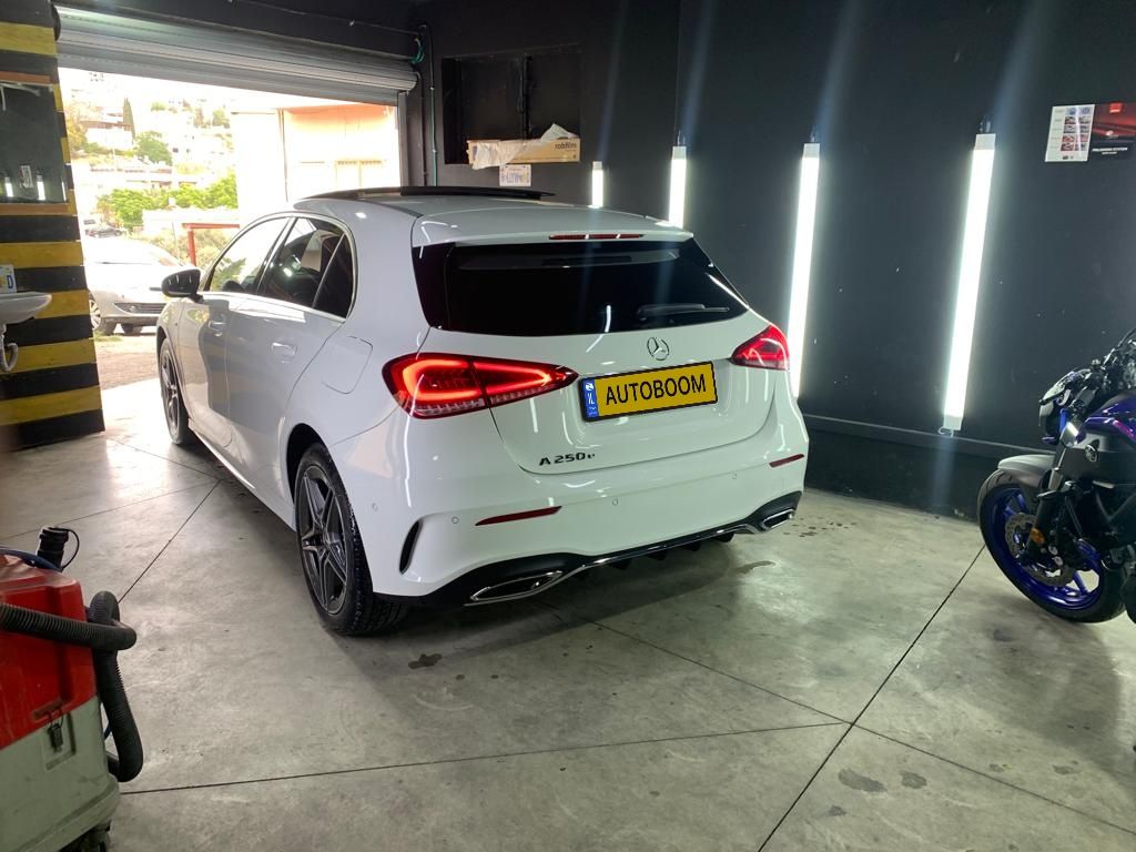Mercedes A-Class 2ème main, 2021, main privée