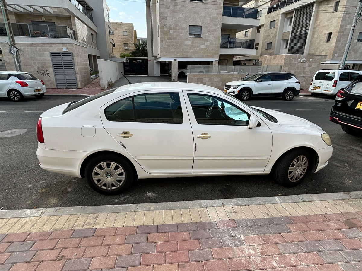 Skoda Octavia с пробегом, 2011, частная рука