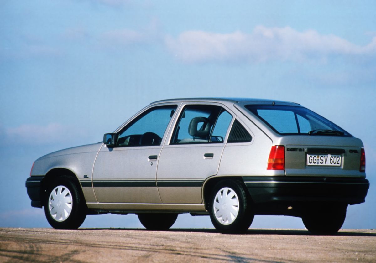 Vauxhall Astra 1984. Carrosserie, extérieur. Mini 5-portes, 2 génération