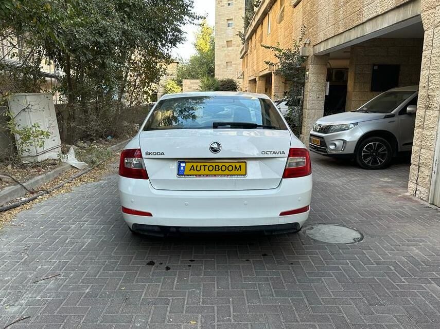 Skoda Octavia 2nd hand, 2017, private hand