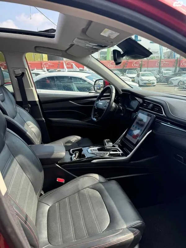 Maxus Euniq 6 2nd hand, 2022, private hand