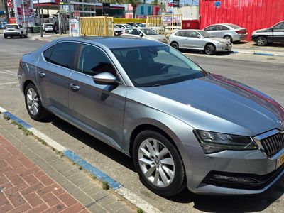 Skoda Superb 2nd hand, 2020, private hand