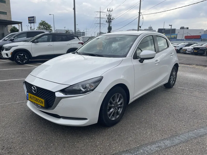 Mazda 2 с пробегом, 2022