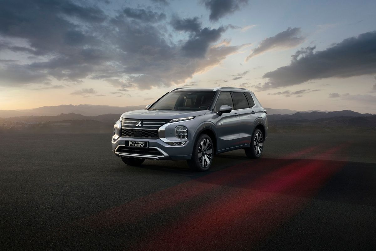 Mitsubishi Outlander 2024. Кузов, экстерьер. Внедорожник 5 дв., 4 поколение, рестайлинг 1