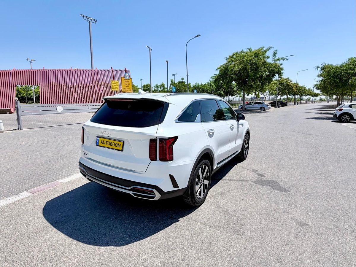 Kia Sorento 2nd hand, 2023