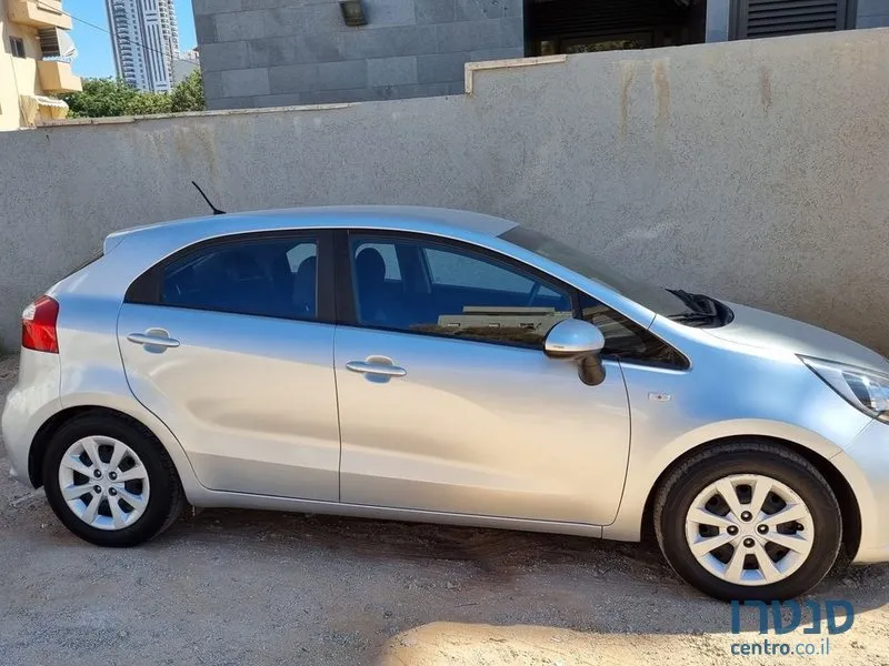 Kia Rio 2nd hand, 2013, private hand