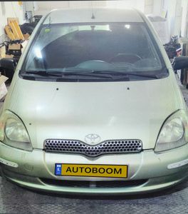 Toyota Yaris, 2003, фото