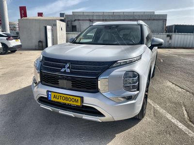Mitsubishi Outlander с пробегом, 2022, частная рука