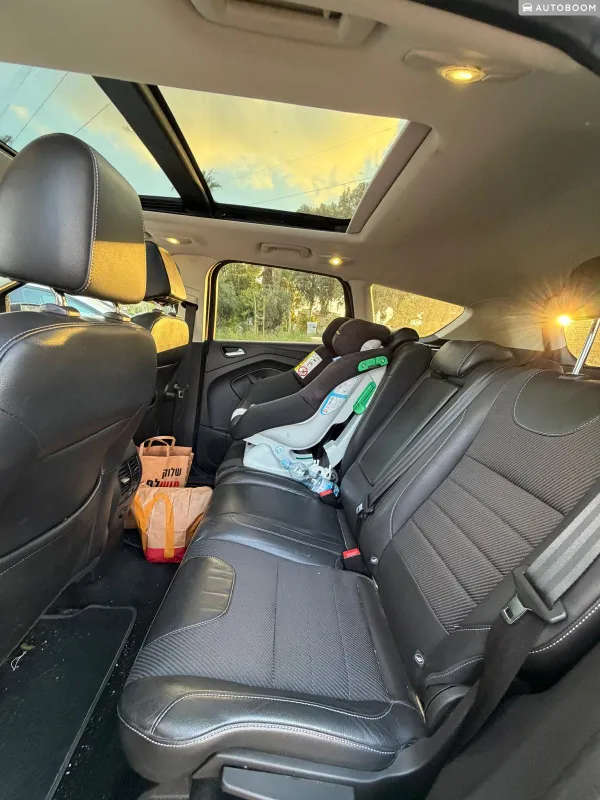 Ford Kuga 2nd hand, 2016, private