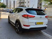 Hyundai Tucson 2nd hand, 2016, private