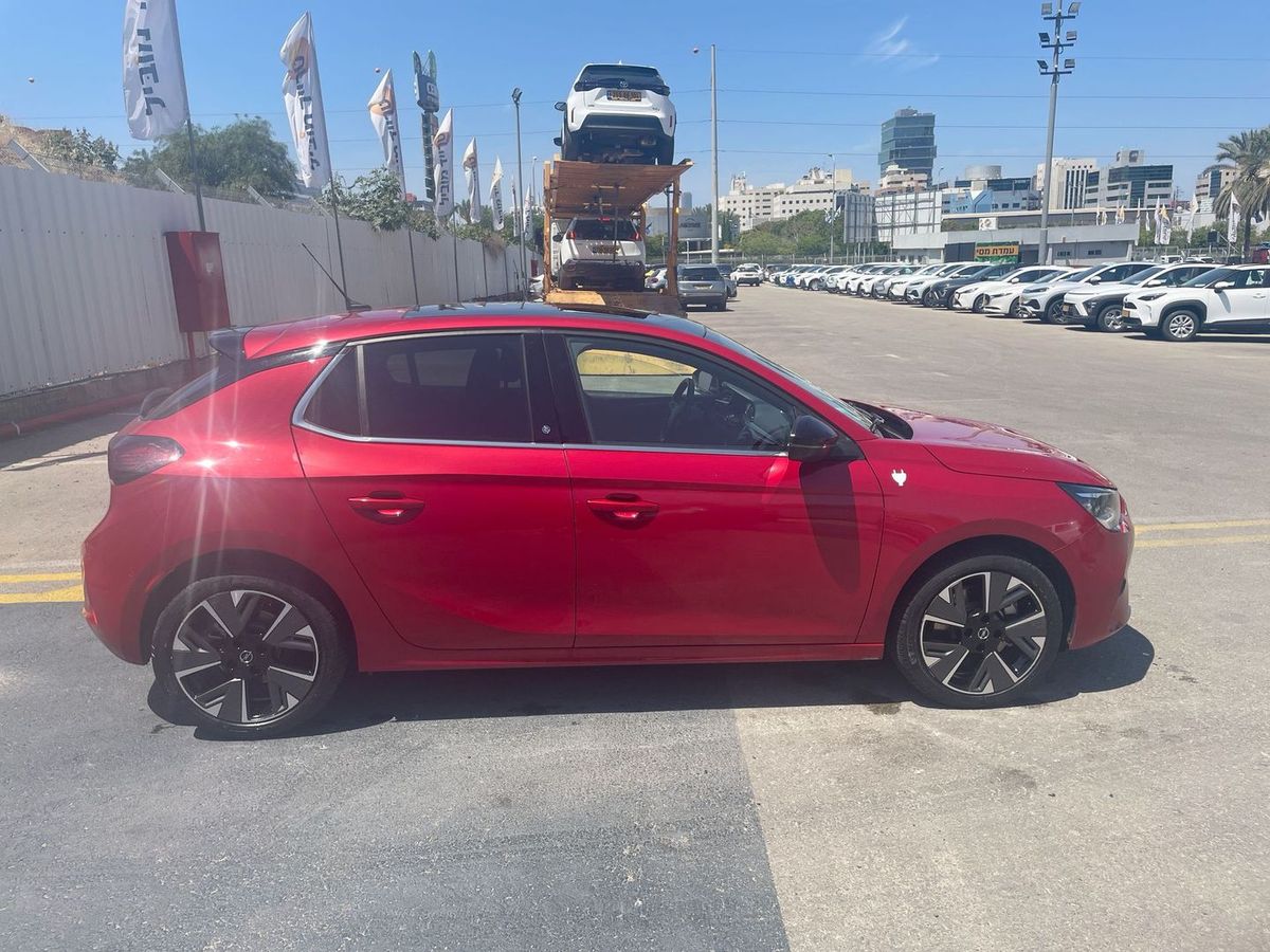Opel Corsa 2nd hand, 2022, private hand
