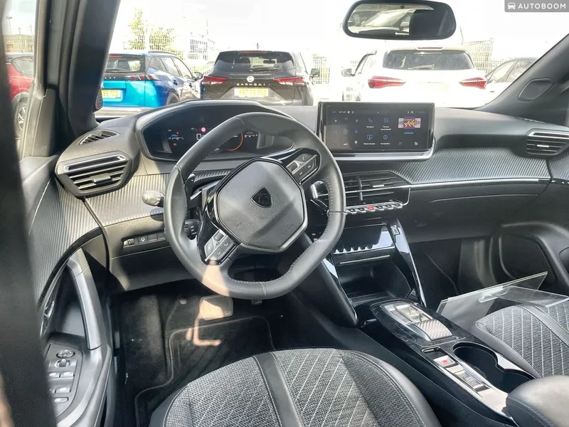 Peugeot 2008 2nd hand, 2024, private