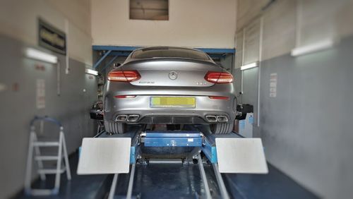 Garage Front Eilabun. صورة 2
