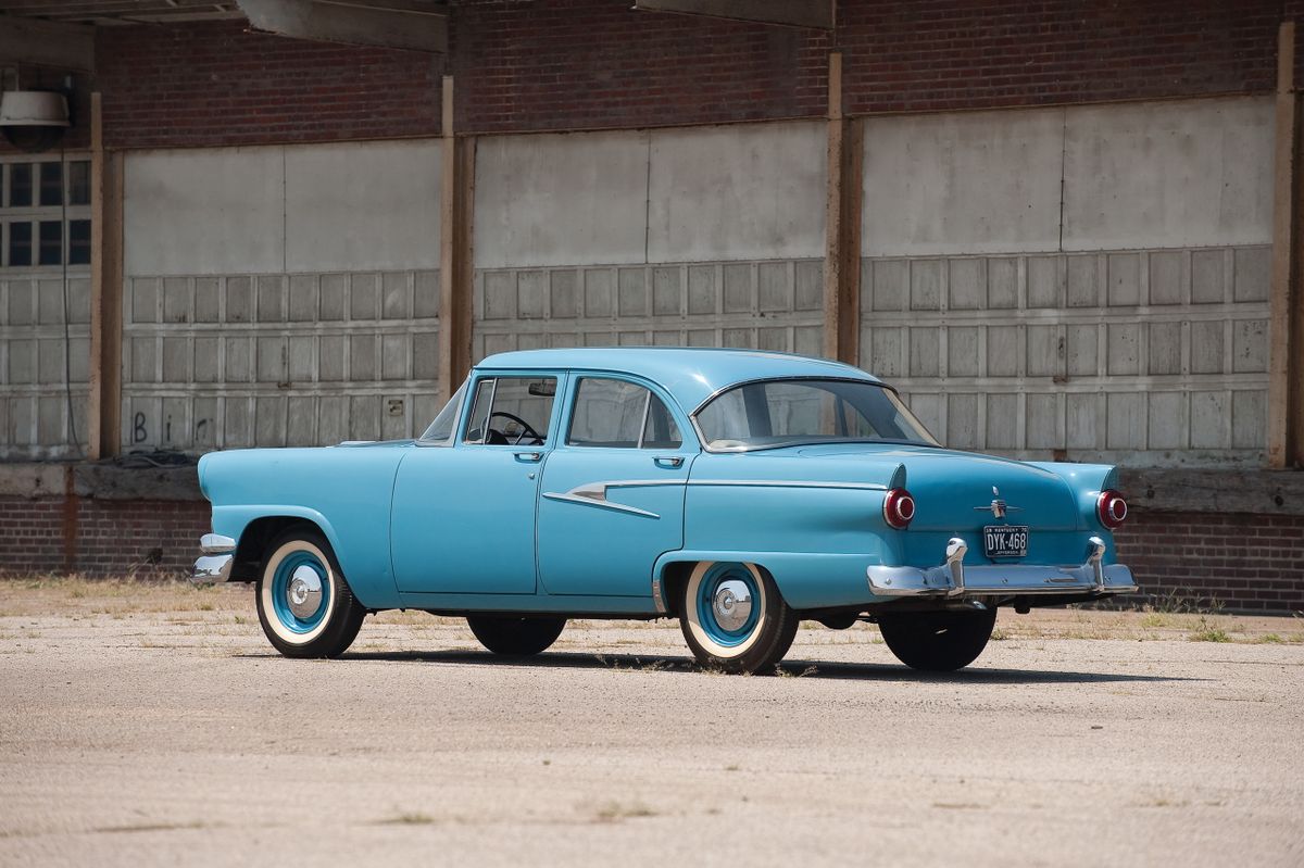 Ford Mainline 1952. Bodywork, Exterior. Sedan, 1 generation