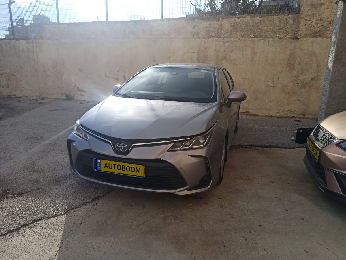טויוטה קורולה יד 2 רכב, 2019