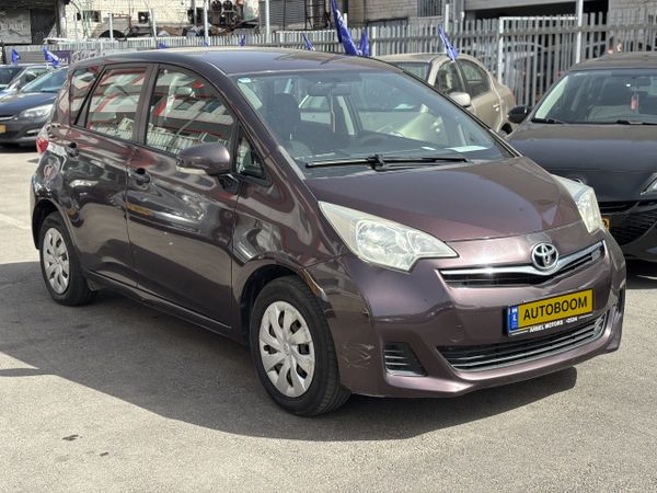 Toyota Space Verso 2ème main, 2011