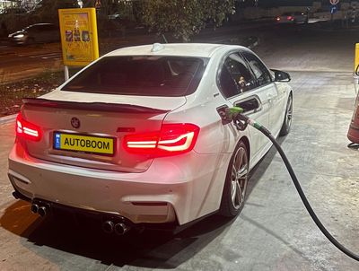 BMW 3 series 2nd hand, 2017, private hand