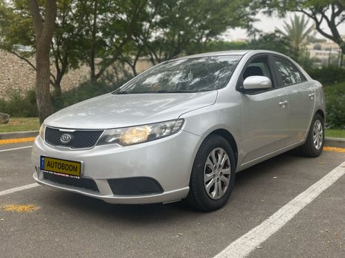 Kia Forte 2nd hand, 2010, private hand