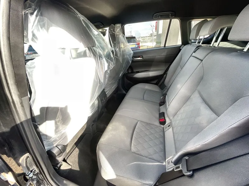 Toyota Corolla Cross с пробегом, 2023, частная рука