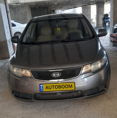 Kia Forte 2nd hand, 2012, private hand