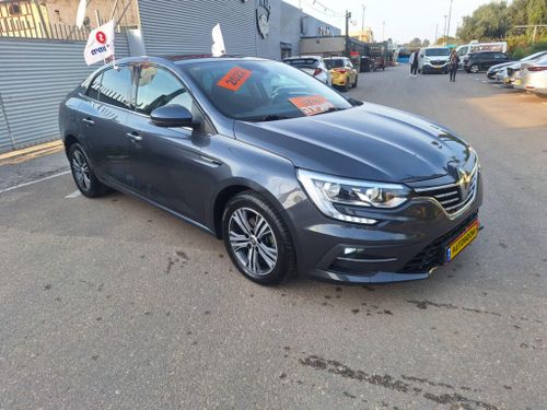 Renault Megane 2nd hand, 2022