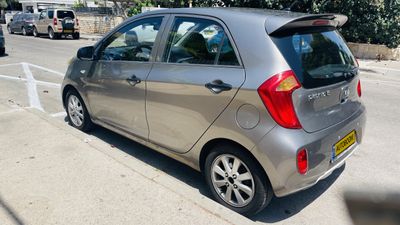 Kia Picanto 2ème main, 2013, main privée